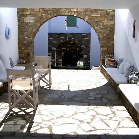 Elena & Lägenhetshotell Piso Livadi