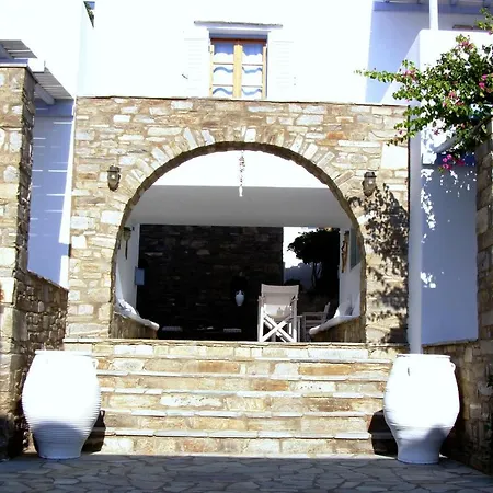 Elena & 3* Piso Livadi