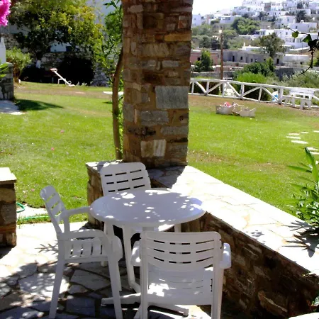 Lägenhetshotell Elena & 3*