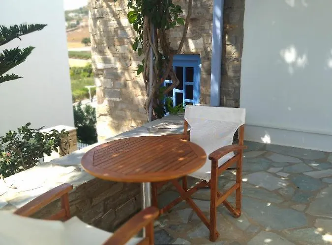 Apart Otel Elena & 3*