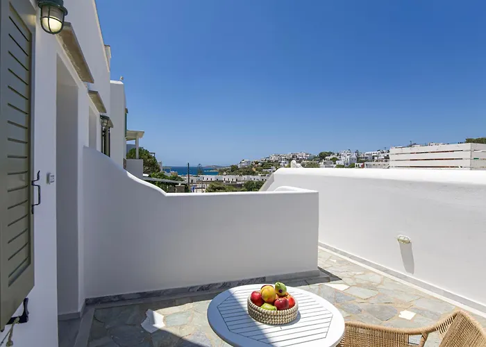 Apart Otel Elena & Piso Livadi