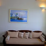 Aparthotel Elena & 3*