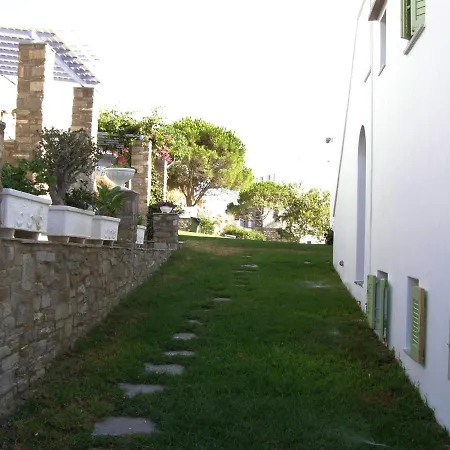 Elena & Apart-hotel Piso Livadi