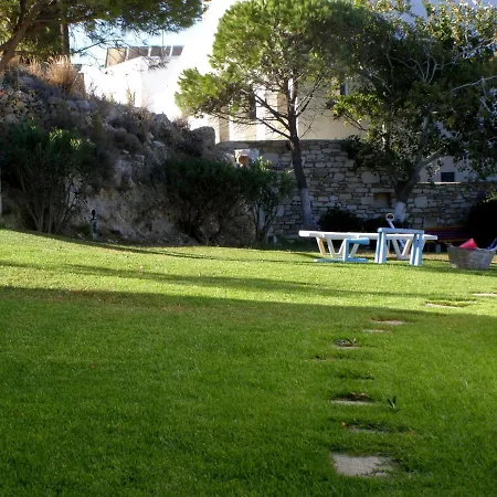 Aparthotel Elena & 4*