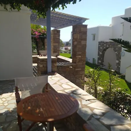 Aparthotel Elena & Piso Livadi