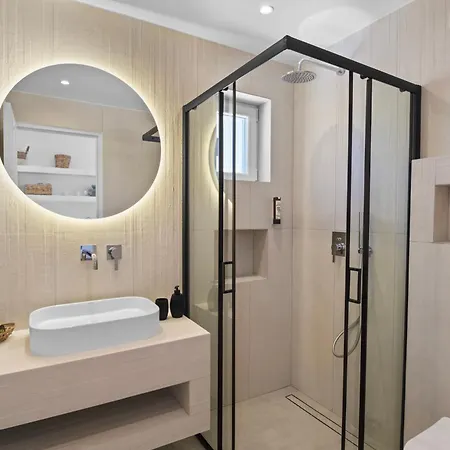 شقة فندقية Elena &