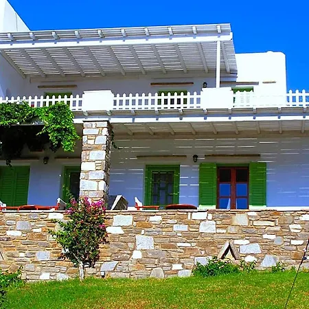 Aparthotel Elena &