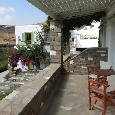 Elena & Aparthotel 4*
