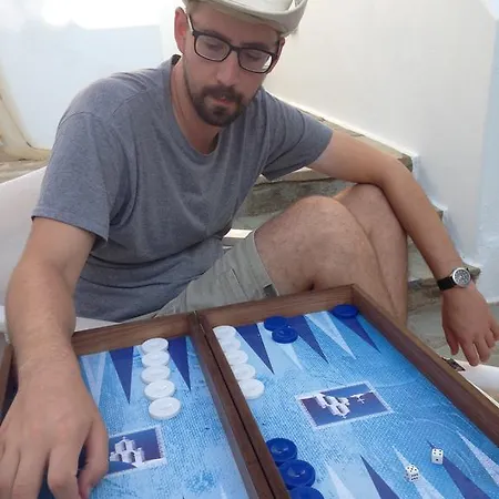 Elena & بوسي لِفاذي