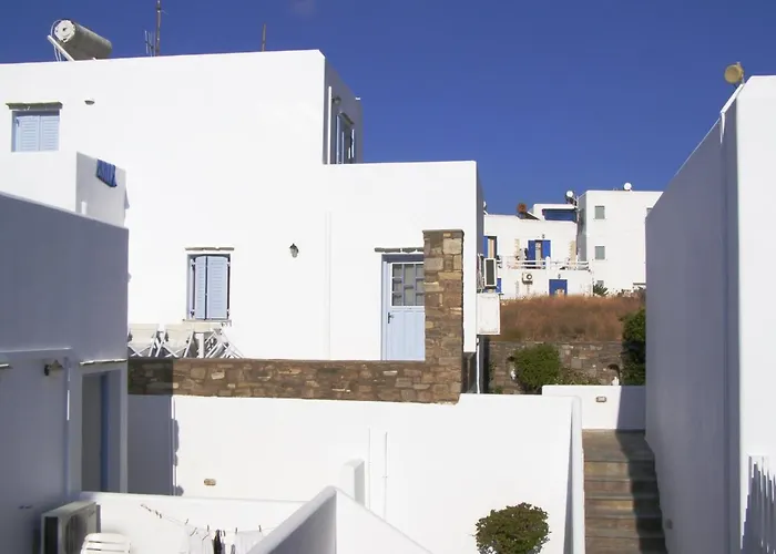 Elena & Aparthotel Piso Livadi