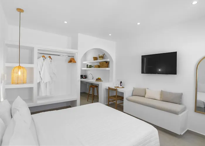 Elena & 3* Piso Livadi